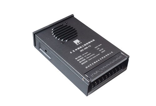 半灌膠電源有哪些優(yōu)勢？